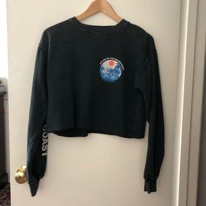 Brandy Melville cropped crew neck sweatshirt